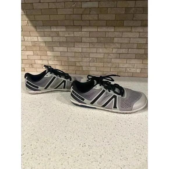 Xero HFS running shoes b34 - Picture 3 of 9